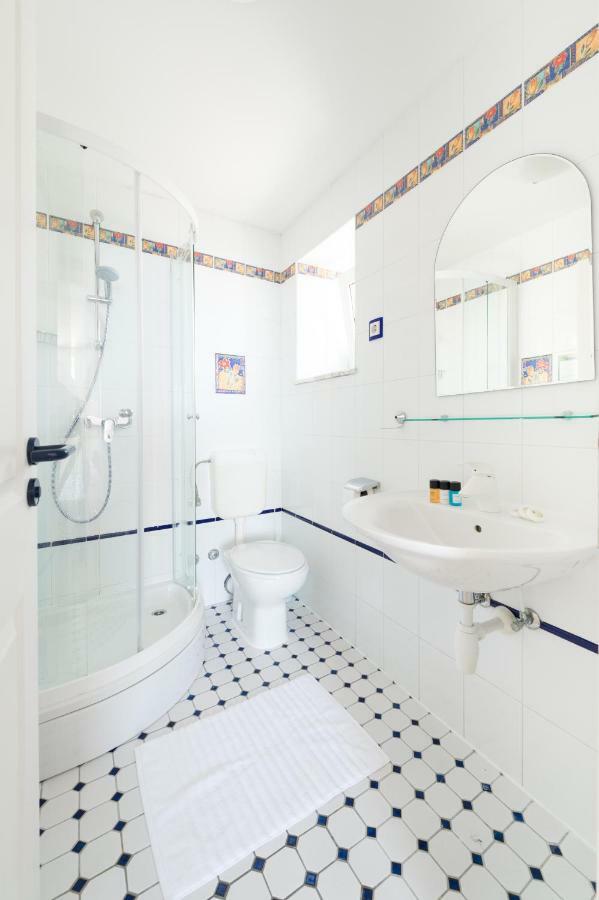 Riva Rooms Бол Экстерьер фото