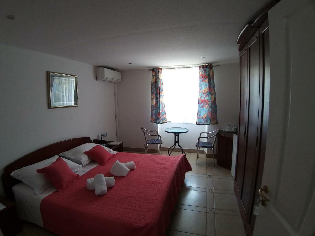 Riva Rooms Бол Экстерьер фото